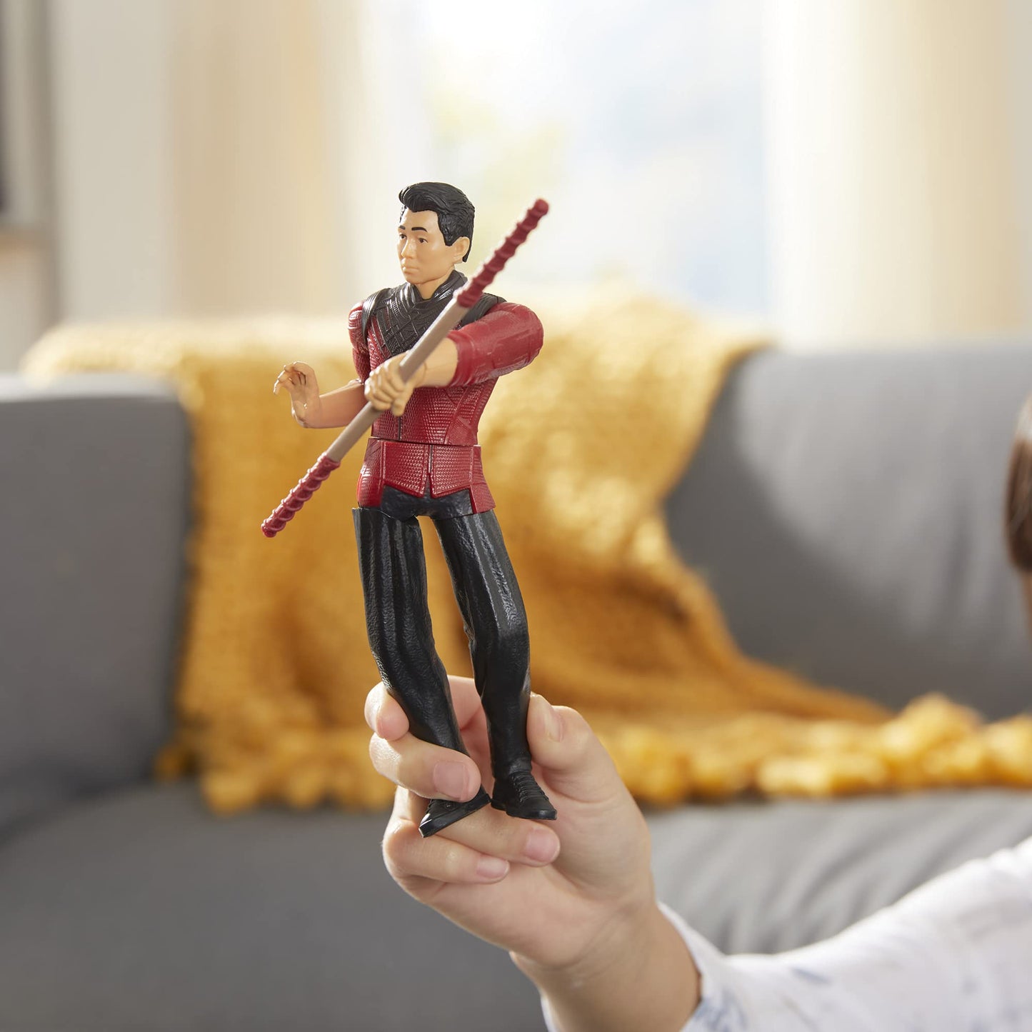 Marvel Shang-Chi Action Figure – Legend of the Ten Rings 6-Inch Figure with Staff Weapon (Hasbro)